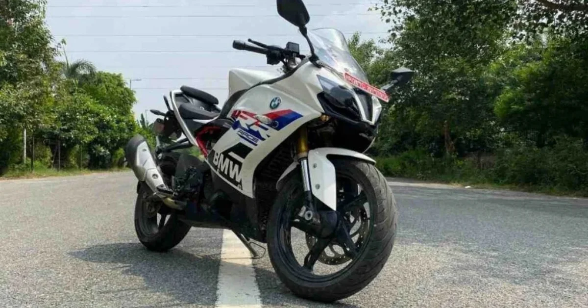 BMW G310 RR