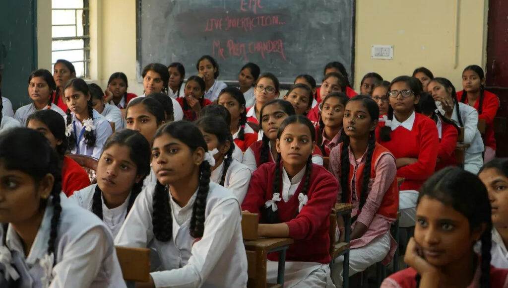 Lakhpati Bitiya Yojana Eligibility: Can Girls Studying in Delhi Apply? 1 Lakhpati Bitiya Yojana