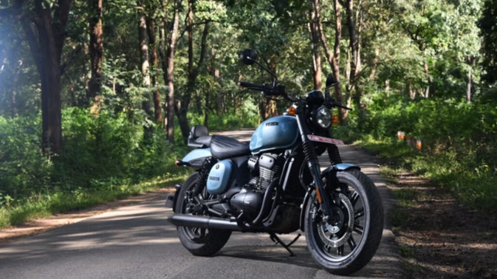 Yezdi Roadster
