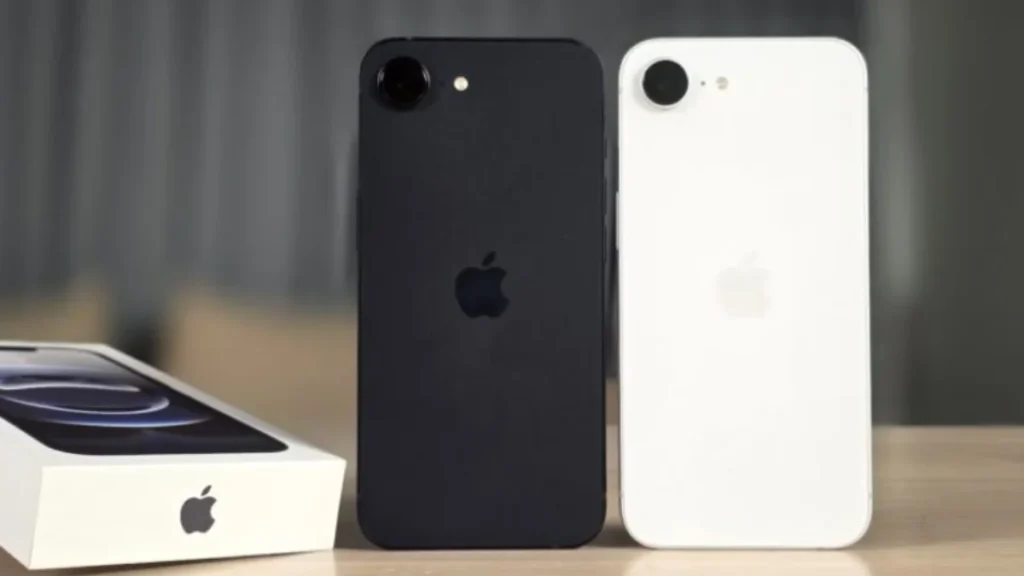 iPhone 17e Price Cut 2026: A19 Chip, 48MP Camera and New Price in India 2 iPhone 17e Price Cut 2026