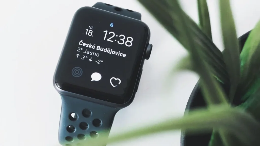 Best Premium Smartwatches Under Rs. 10,000: With AMOLED Display, GPS, and Luxury Design 1 Best Premium Smartwatches Under Rs. 10,000